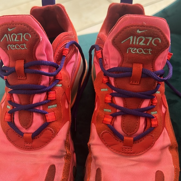 Nike Air Max 270 React - Picture 7 of 11